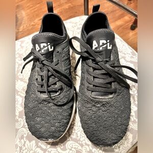 APL black workout and/or running sneakers!
